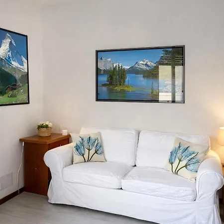 Victoria * Oliveto Lario