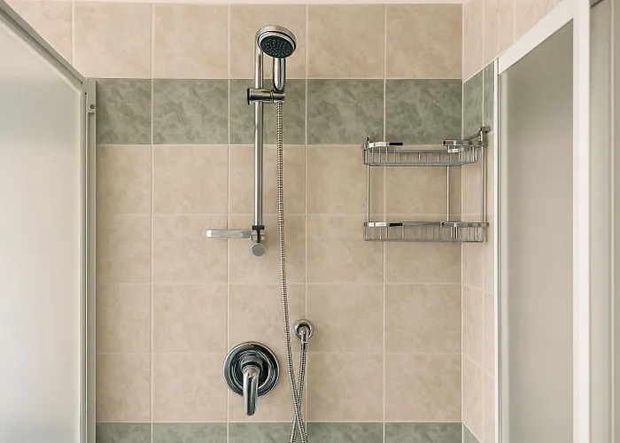 Victoria * Oliveto Lario